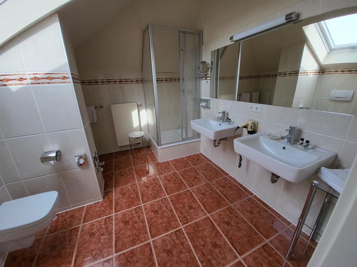 4 Sterne Hotel Hubertusburg Ostseebad Kühlungsborn المظهر الخارجي الصورة